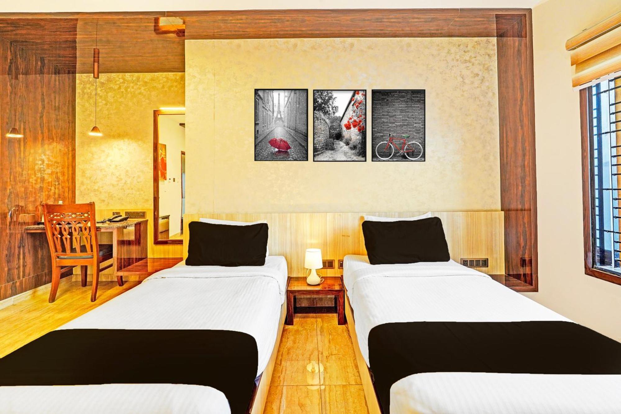 Super Townhouse Indiranagar Otel Bangalore Dış mekan fotoğraf